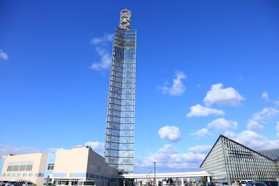 全高143mのセリオンタワー