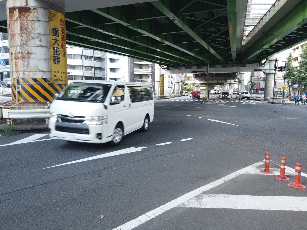 路面標示の矢印