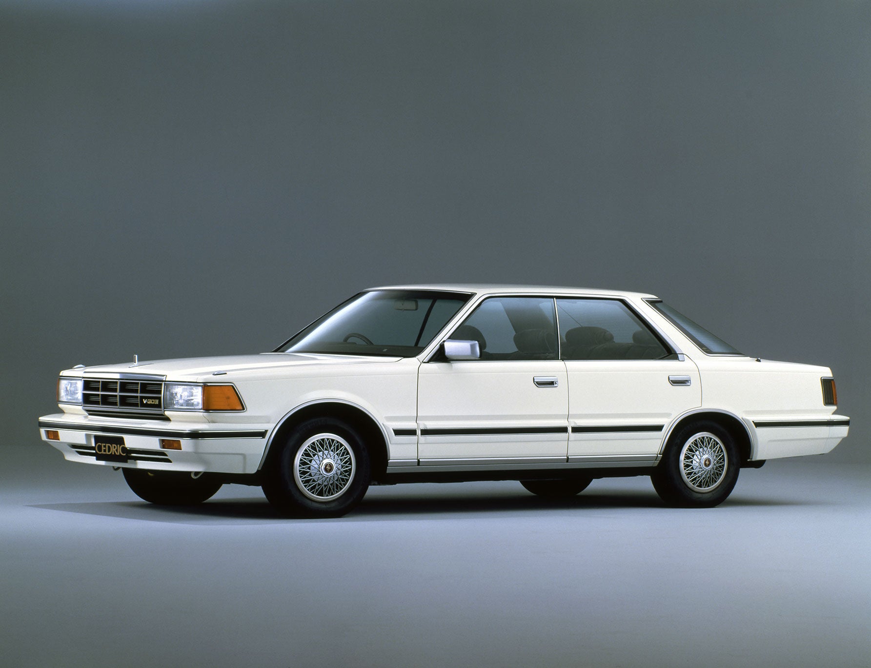 6代目 日産セドリック4ドアハードトップV30E ブロアム（1983）