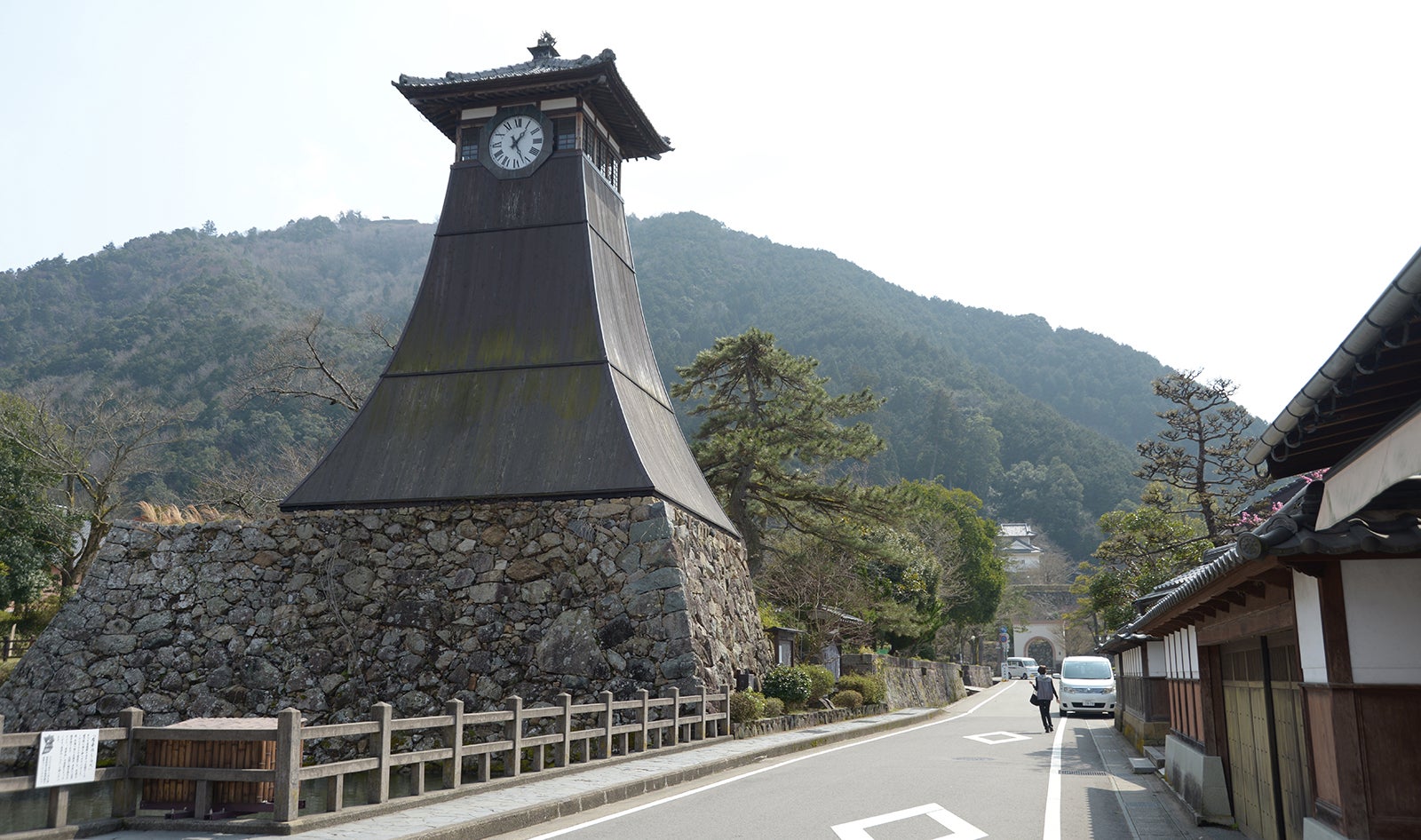 兵庫県豊岡市出石町の辰鼓楼