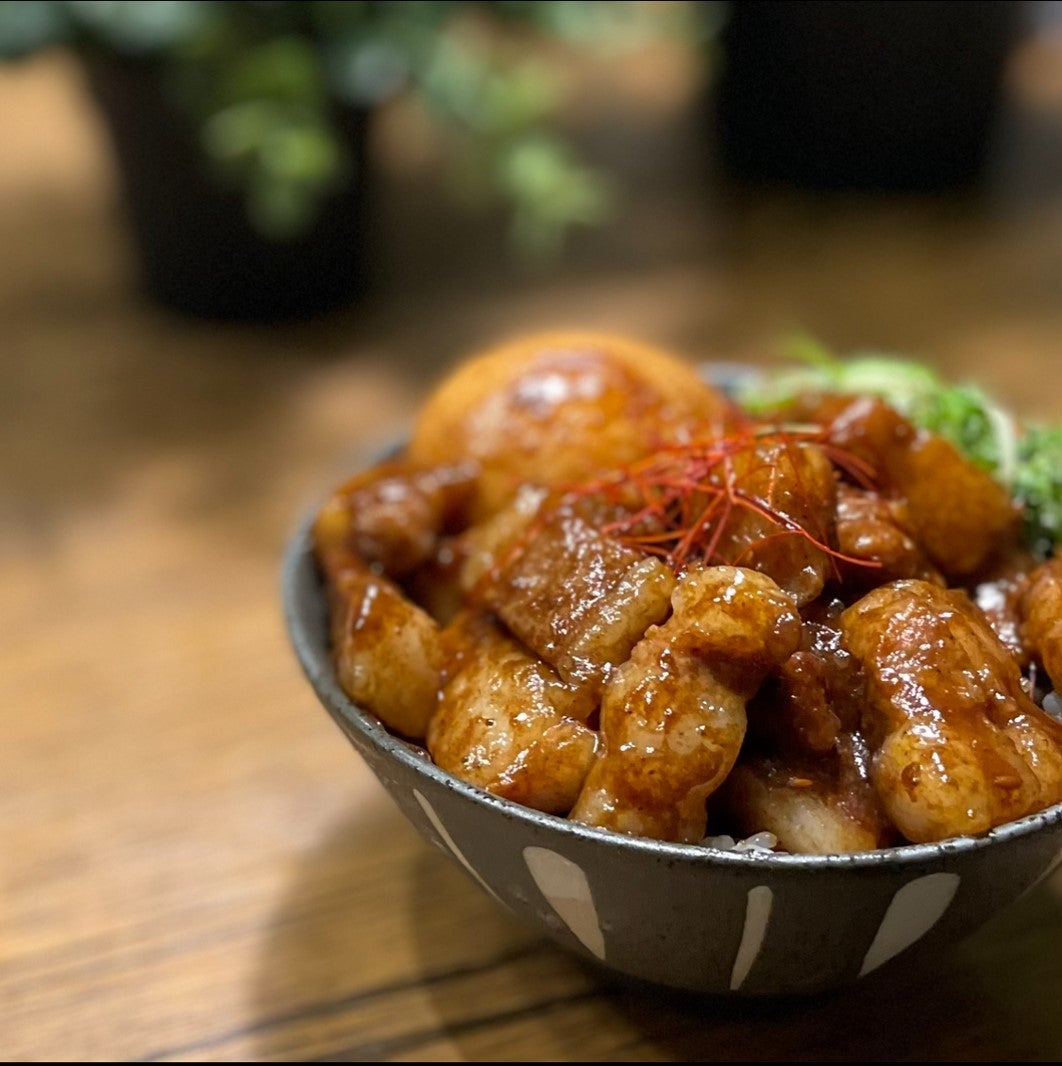 華麗なるスパイスカレー　大阪産なにわポークの魯肉飯カレー（1/25～26）