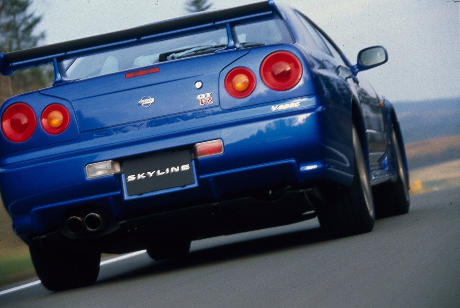 日産スカイラインGT-R（R34）の走行イメージ