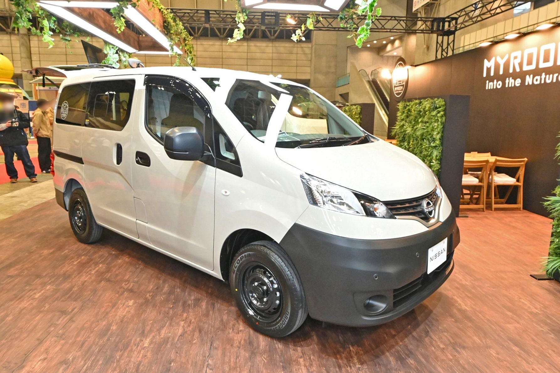  ニッサン「NV200バネット　MYROOM」