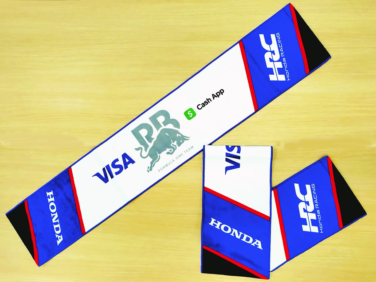 VISA CASH APP RB F1 チーム 日本限定 タオルマフラー ホワイト