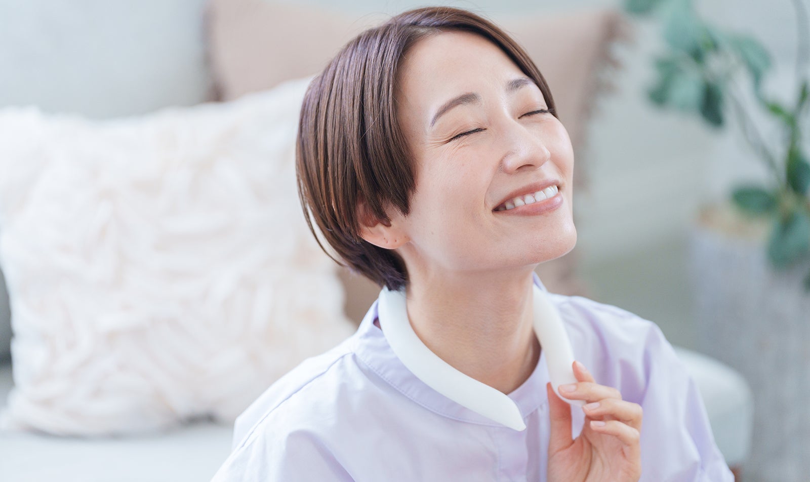 首元に装着する冷却グッズ