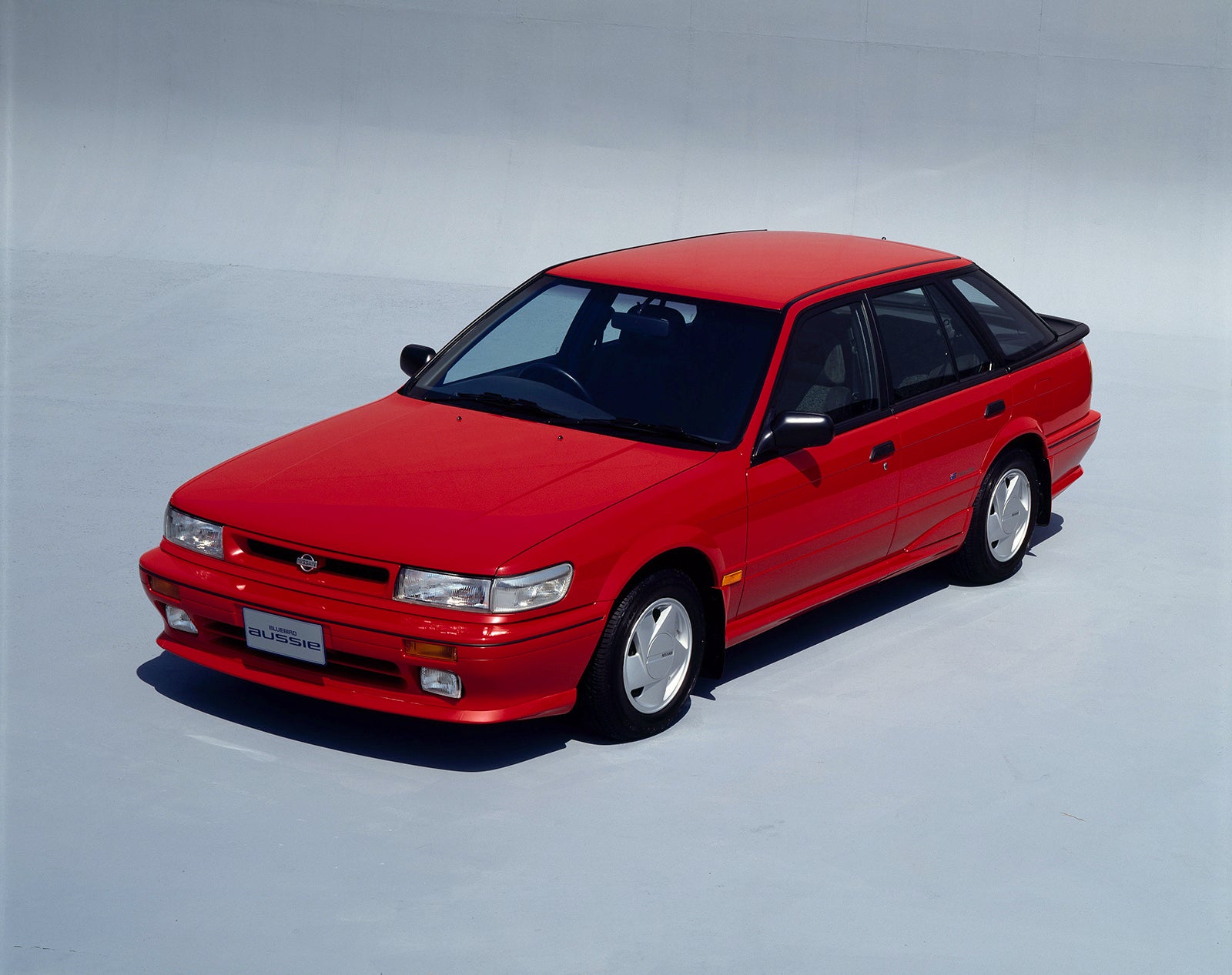 日産ブルーバード オーズィーのフロント