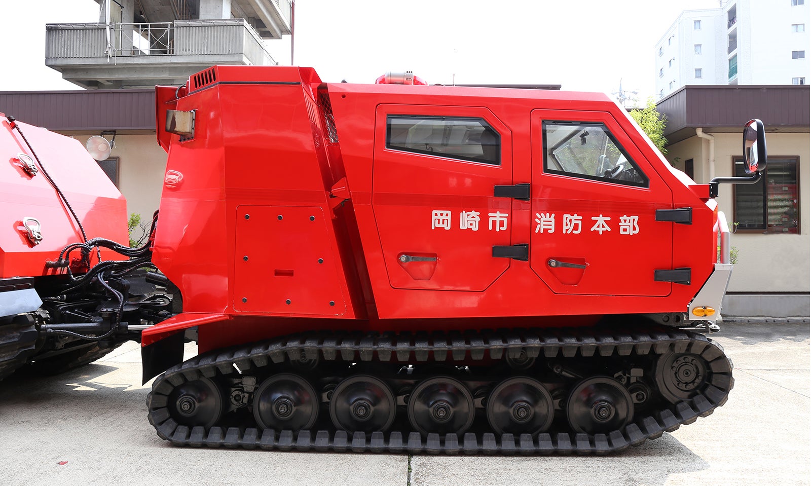 レッドサラマンダー外観写真