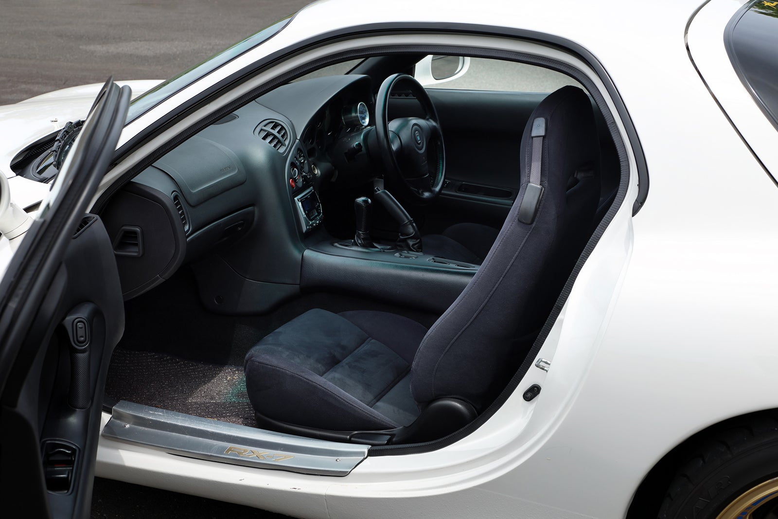 FD・RX-7のドア開口部
