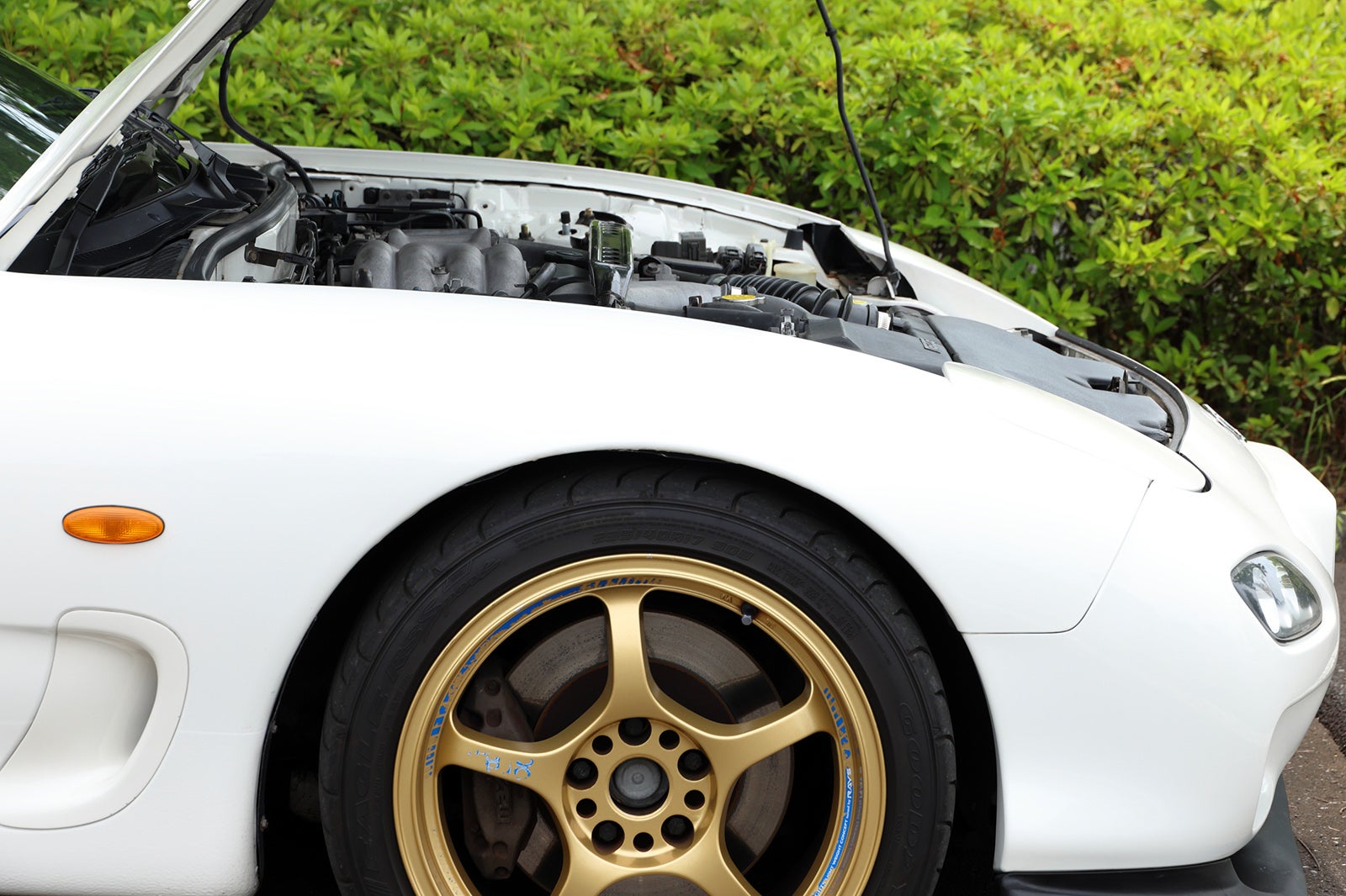 FD・RX-7のエンジンルーム