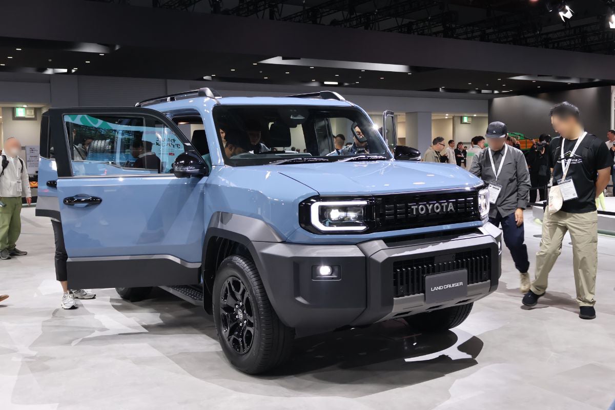 トヨタ  ランドクルーザー“FJ”