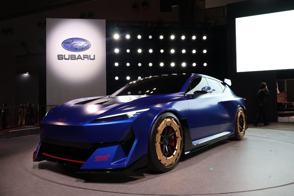 SUBARU Performance-E STI concept