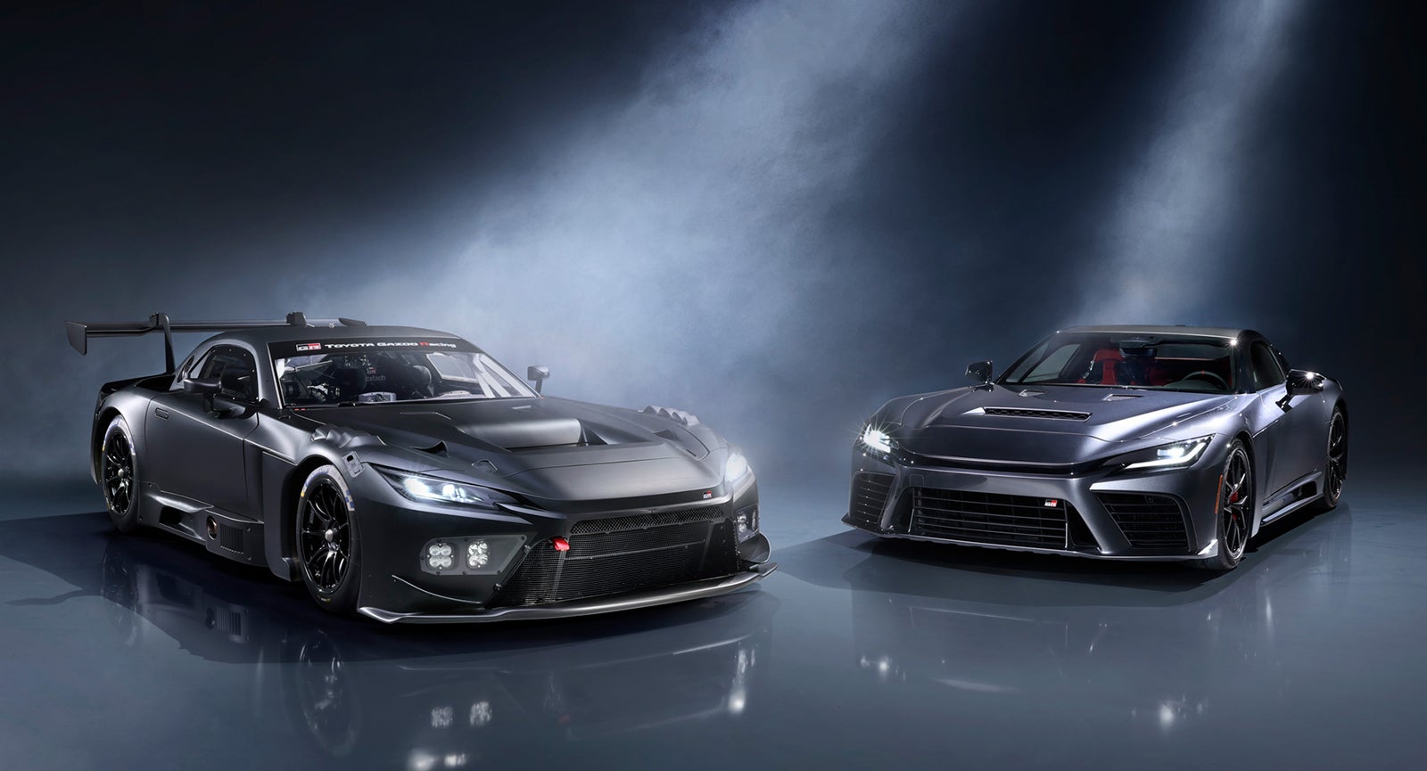 GR GTとGR GT3の外観写真