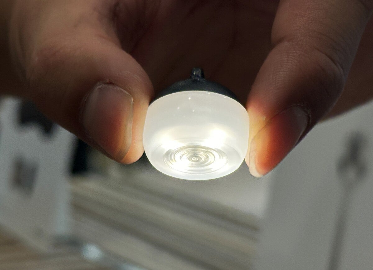 ミニランタンの点灯シーン