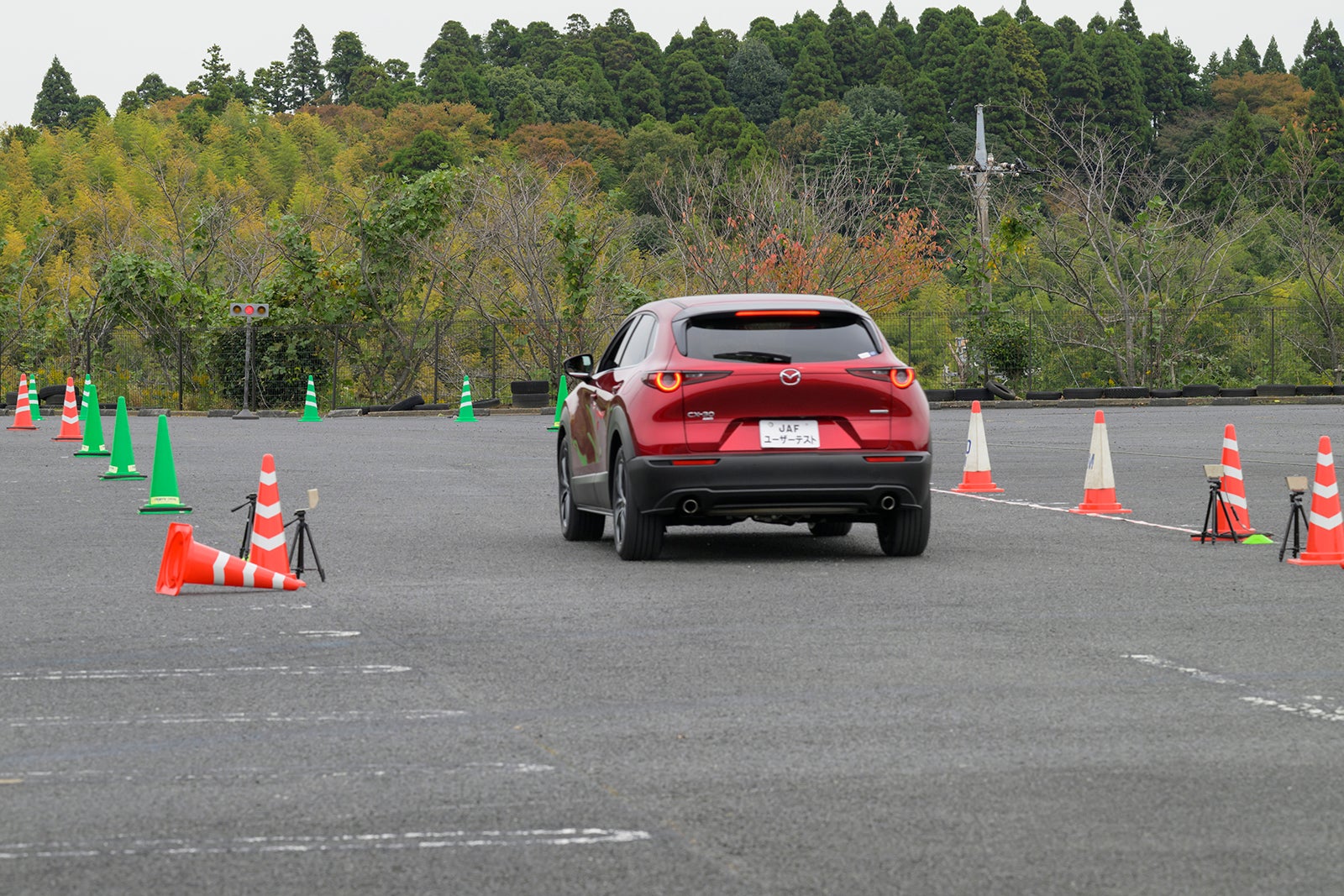 「急ブレーキ」のテスト風景