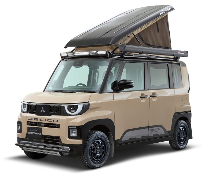 ポップアップルーフを到着したデリカミニカスタムカーの外観写真