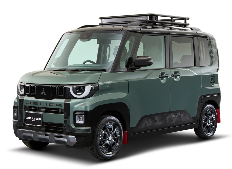 純正アクセサリーを装着したデリカミニカスタムカーの外観写真