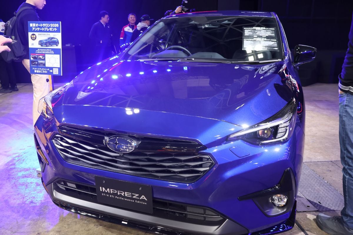 ンプレッサST-H STI Performance Edition PLUSパッケージ装着車