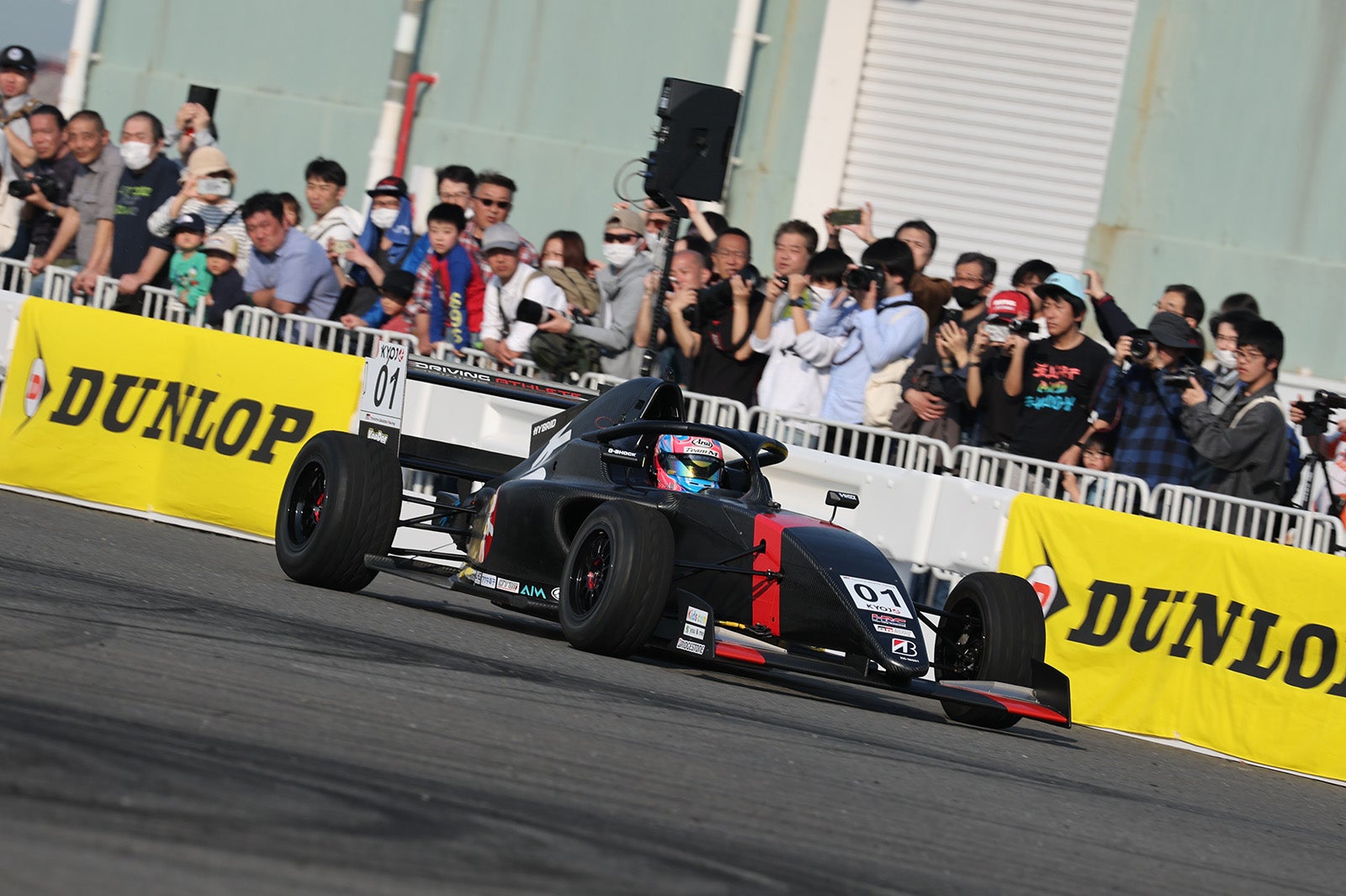 モータースポーツジャパン2025でのデモ走行の様子