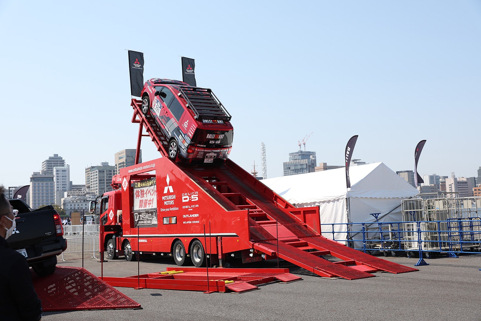モータースポーツジャパン2025のイベント風景