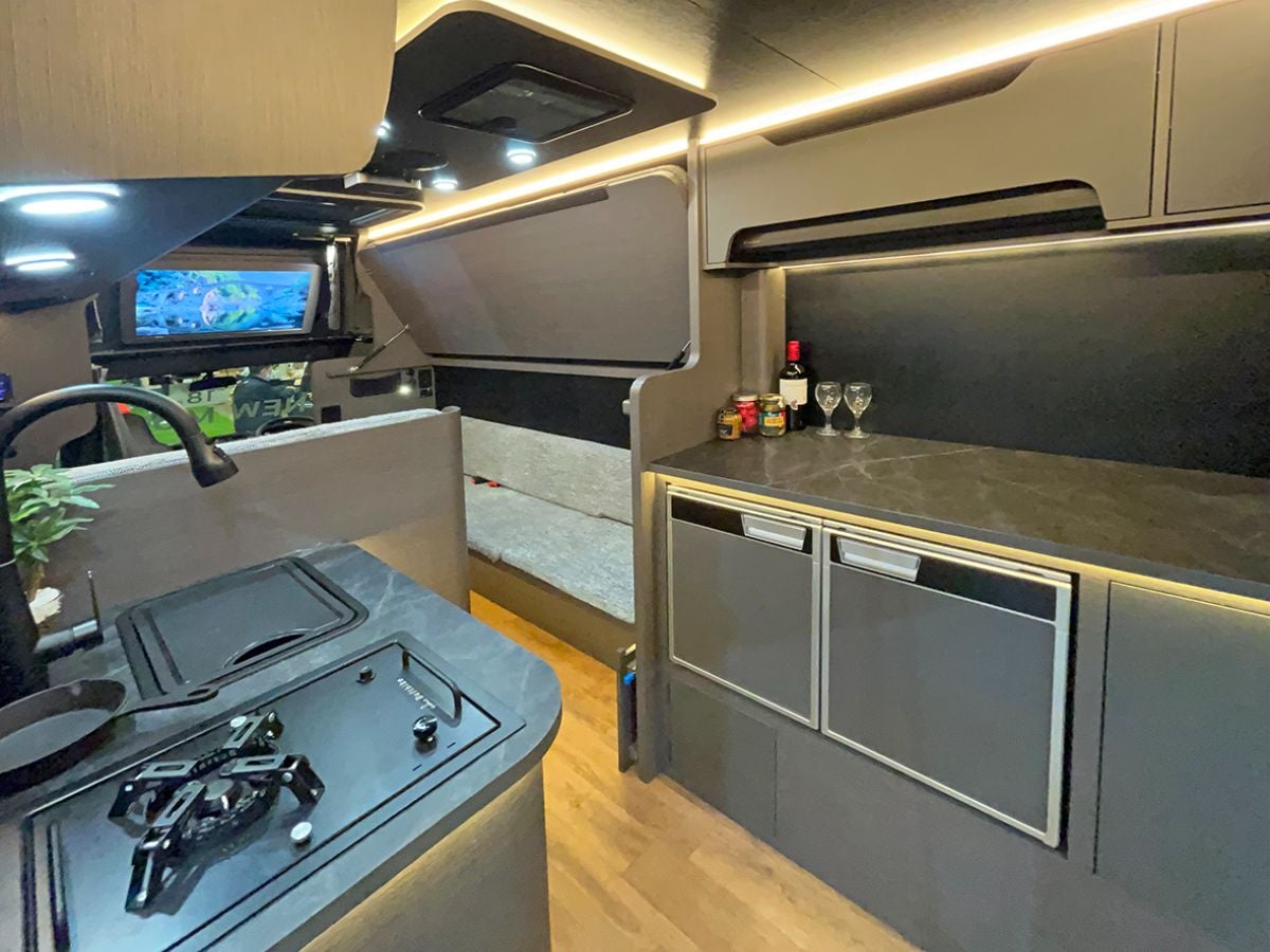 カタナリアギャレー