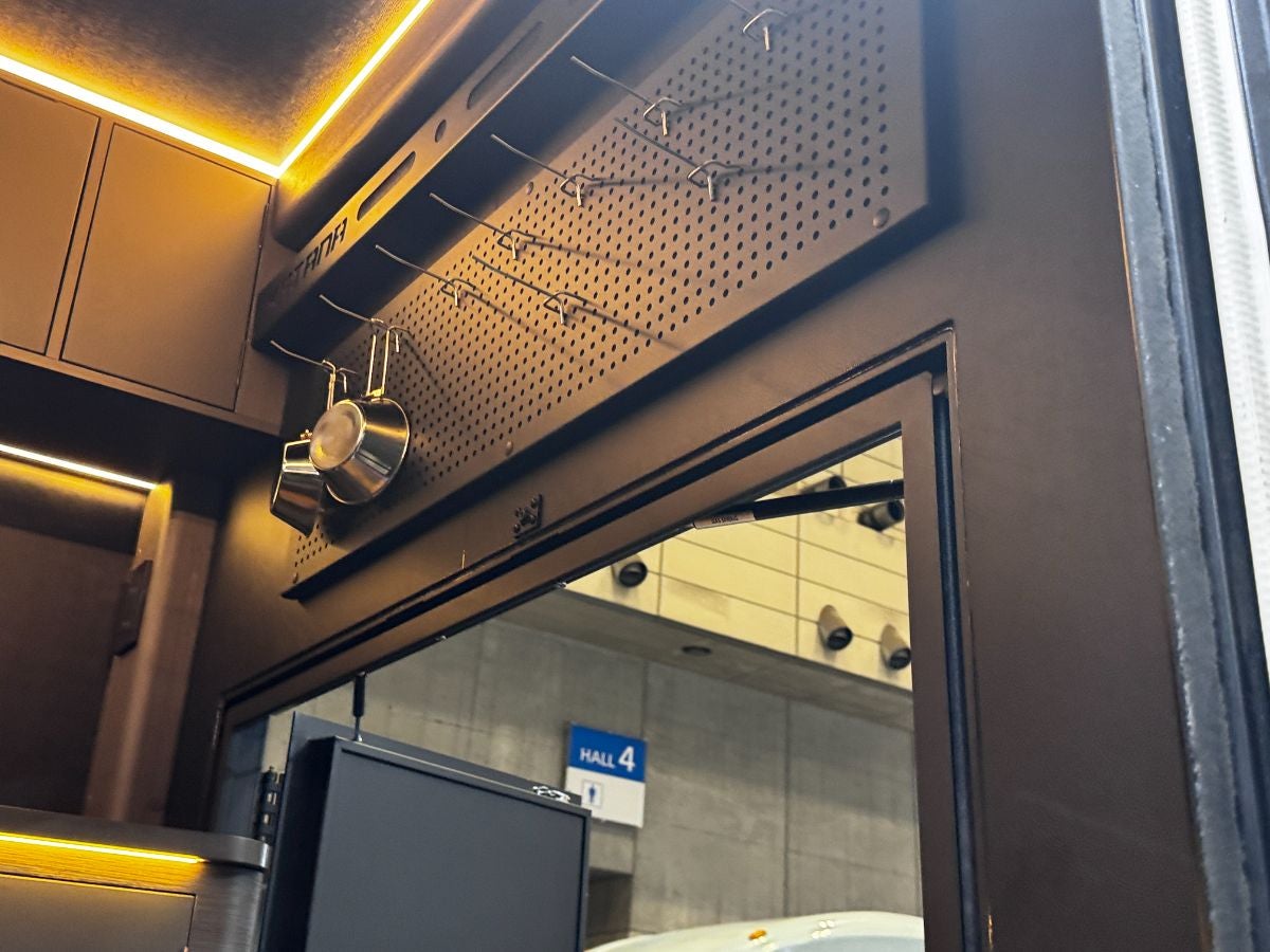 カタナインテリア