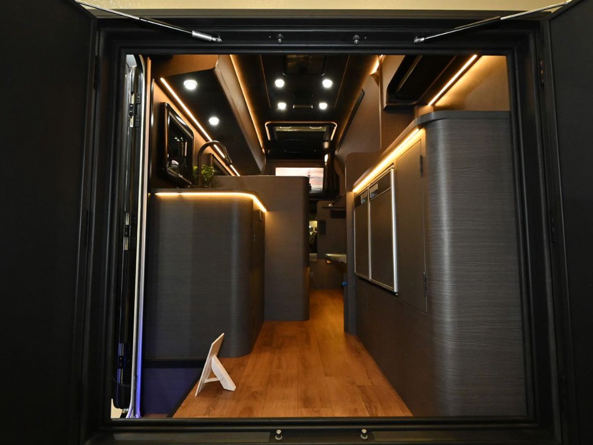 カタナ観音トビラ