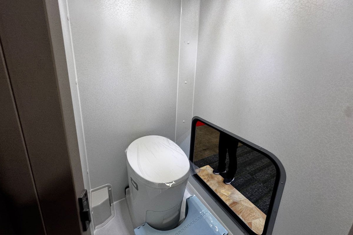 ジョリビーマルチルーム