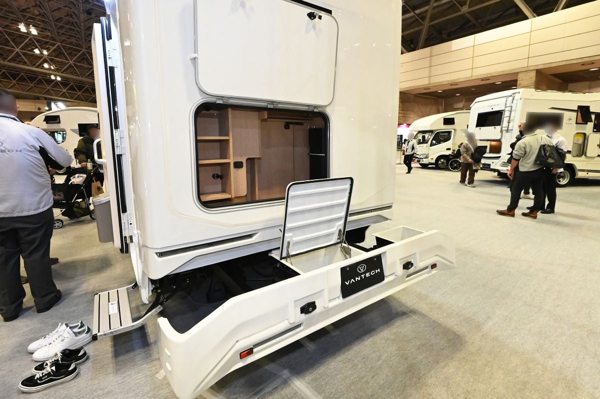 コルドリーブス後部