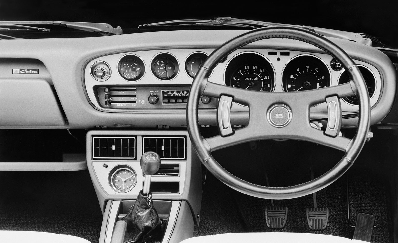 1974年式のセリカ・リフトバックの内装