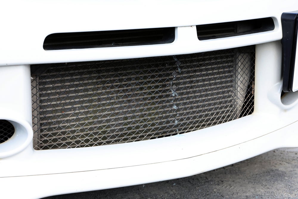 ランサーエボリューションⅨ MRのフロントに配置されたインタークーラー