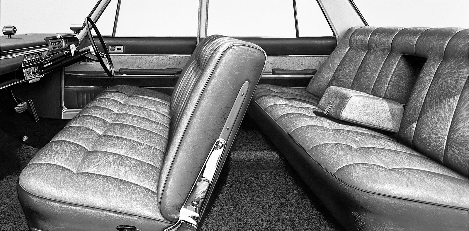 1964年4月20日に登場したクラウン エイトの豪華な内装
