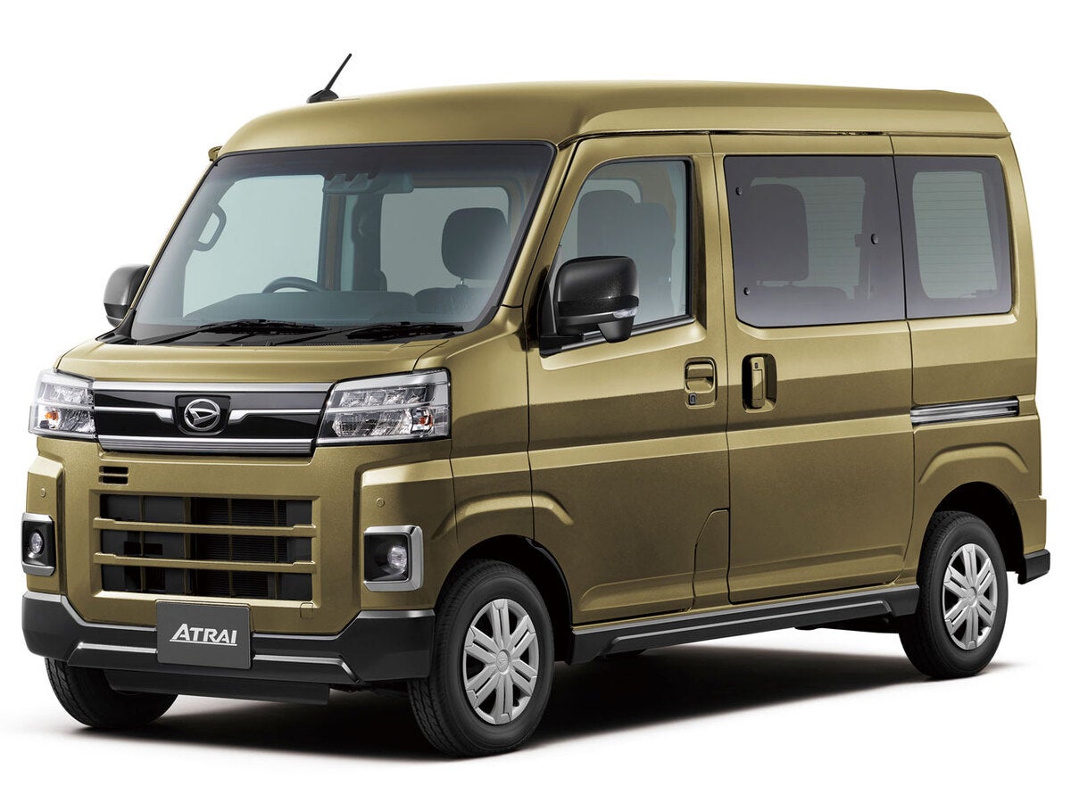 軽自動車の外観を斜め前から撮影した写真