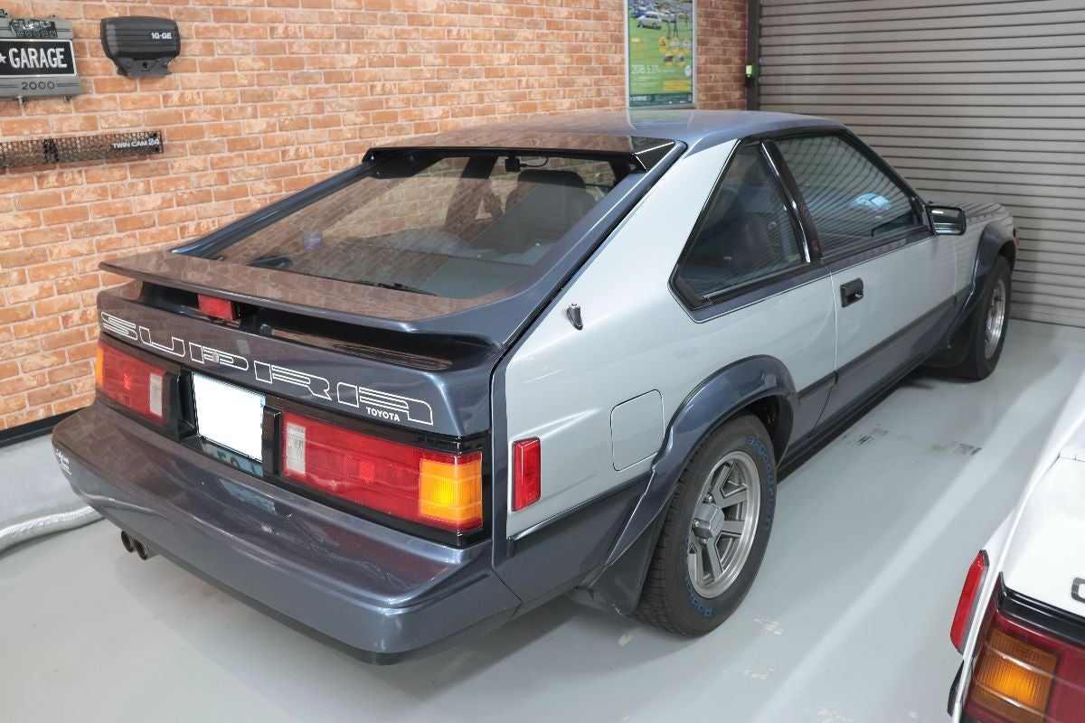 セリカスープラのリア全景