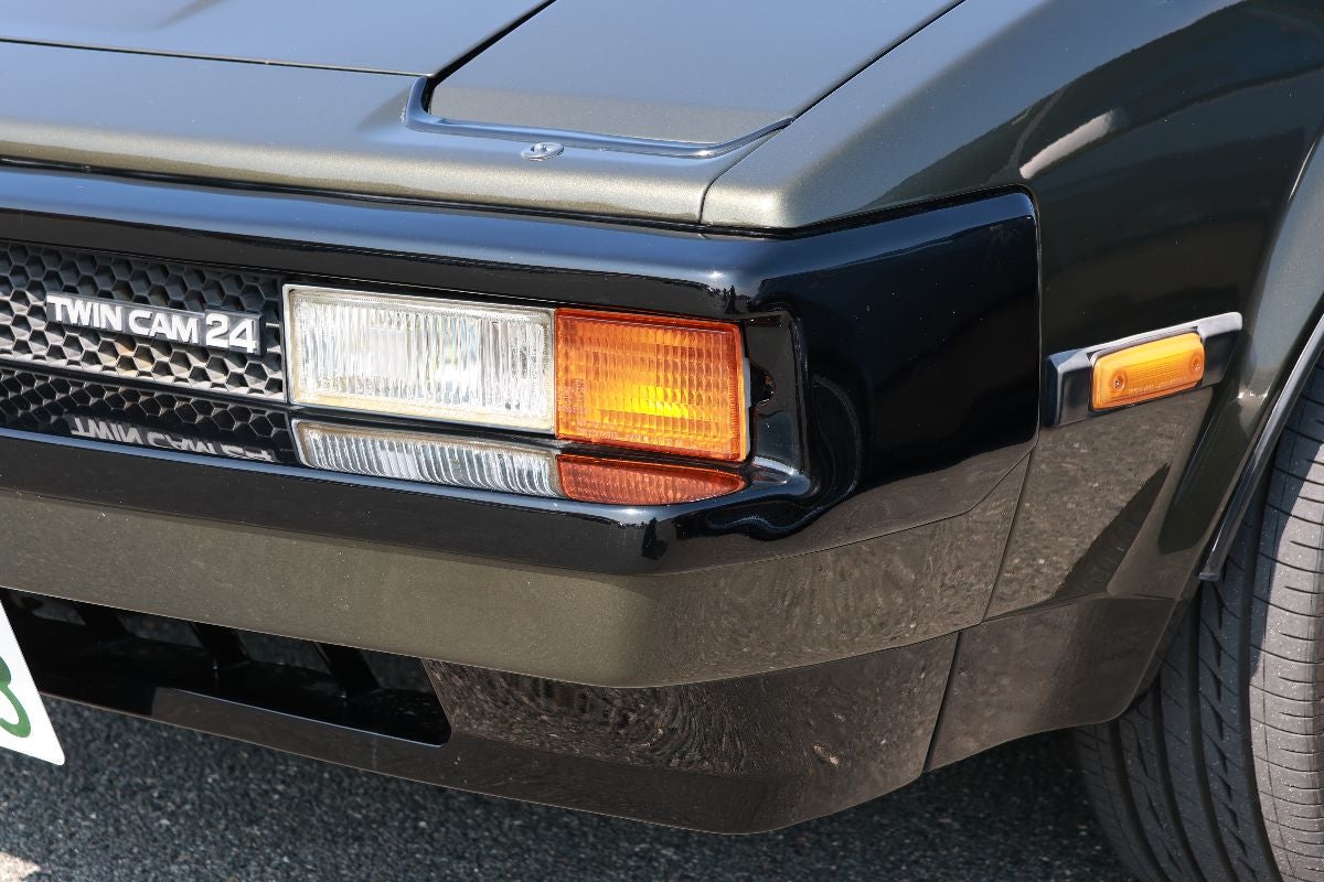 セリカXXの前期型ランプ周りの比較