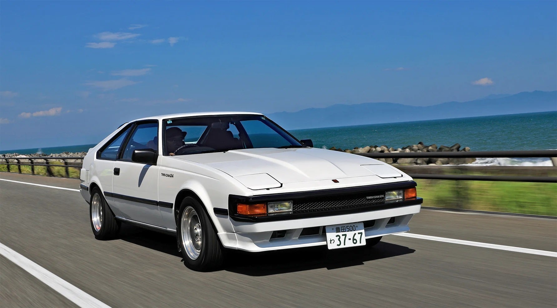 トヨタ・セリカXX（A60型・2代目）旧車レンタカー