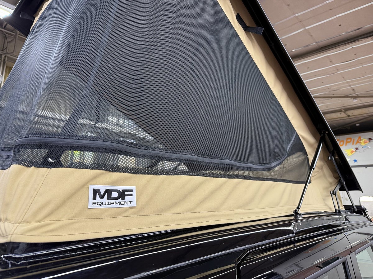 ポップアップルーフのアップ。メッシュ部分