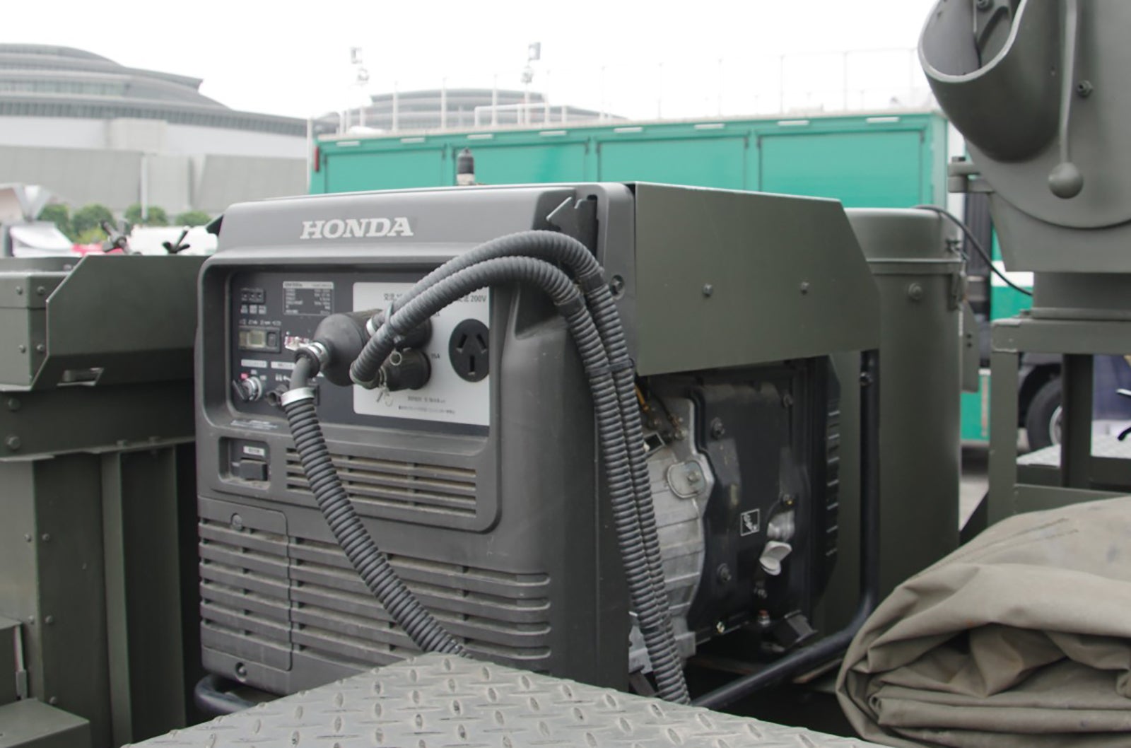 22改から搭載された発電機の写真