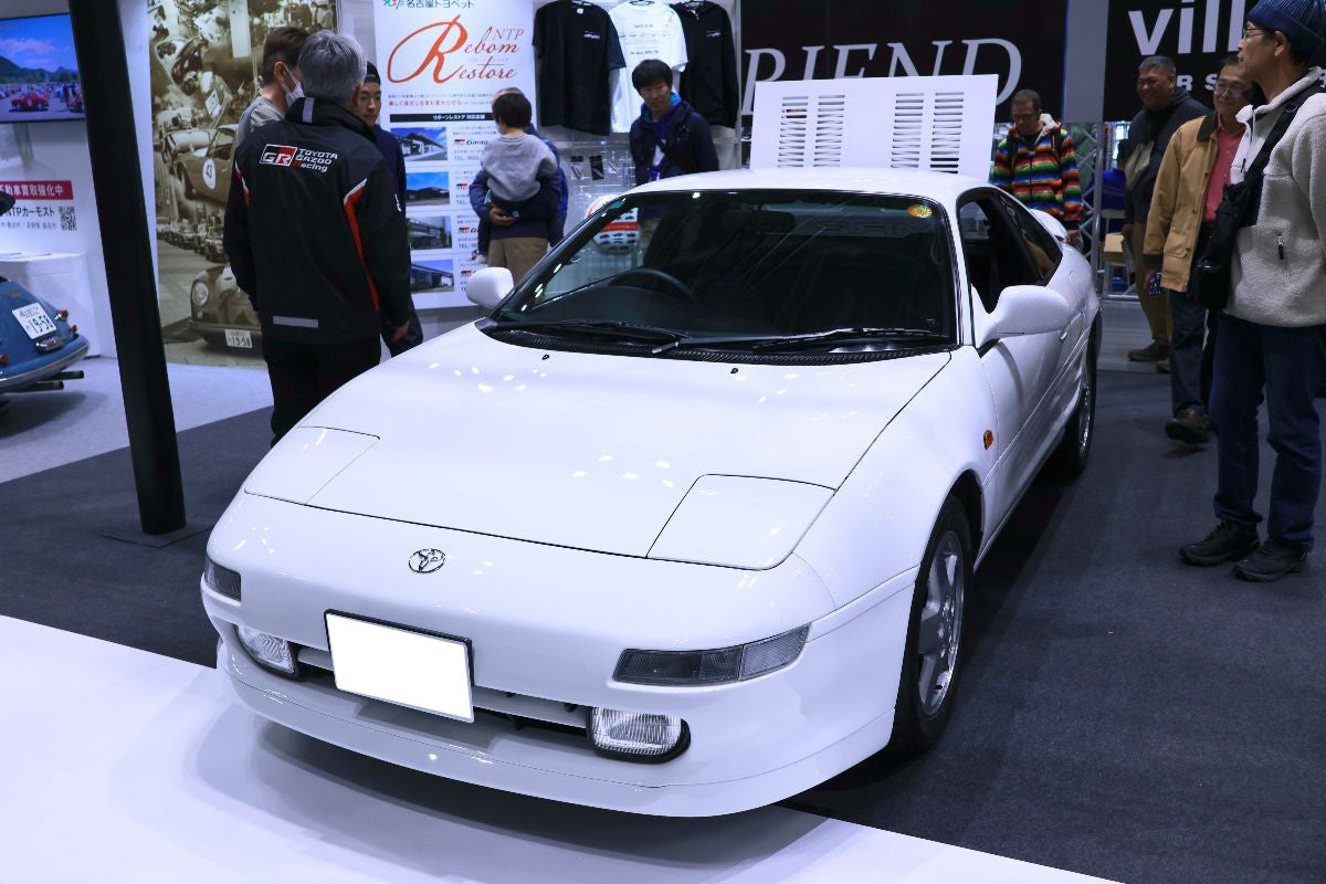 NTP名古屋トヨペットのMR2