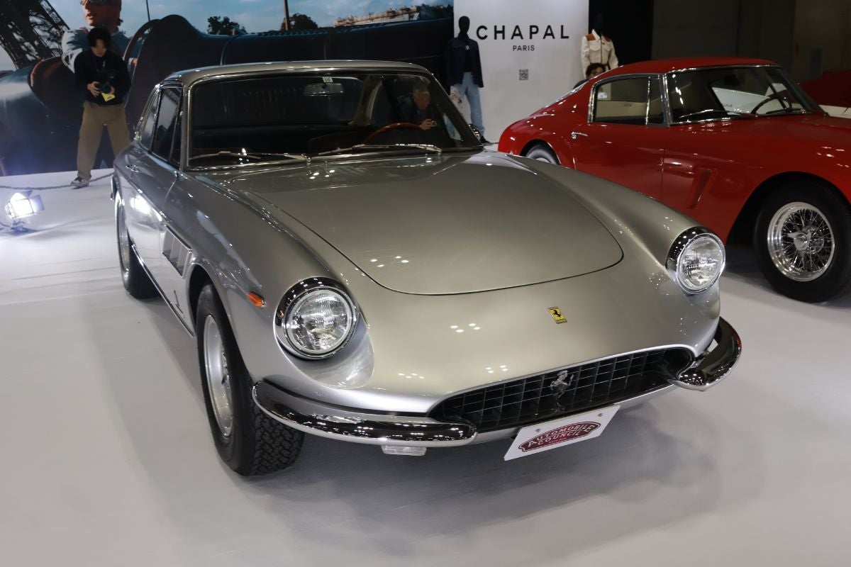 フェラーリ 330 GTC