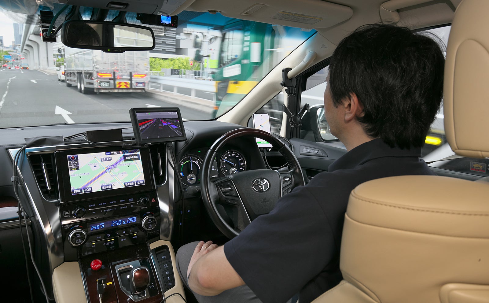 自動運転車両の走行シーン