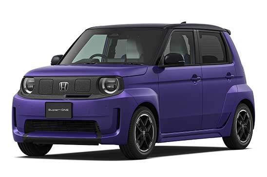 Super-ONEには運転席に座って写真を撮影できる