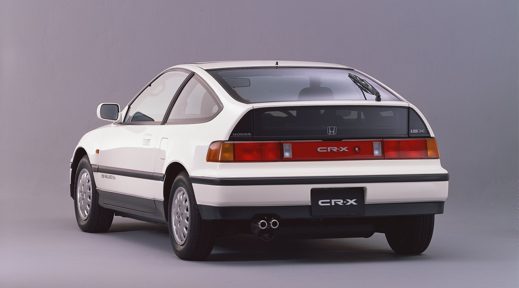 2代目ホンダCR-Xのリアビュー