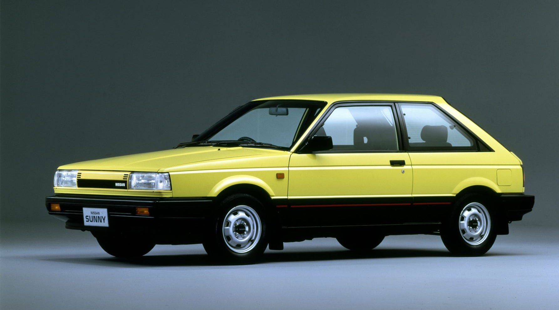 3ドアハッチバック305Re