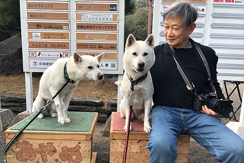 紀州犬とヤスクニさん