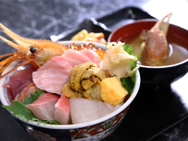 特選海鮮丼（3,000円）