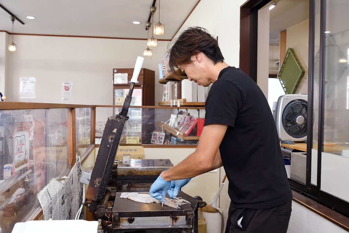 鈴円本舗店主の大西良太さん