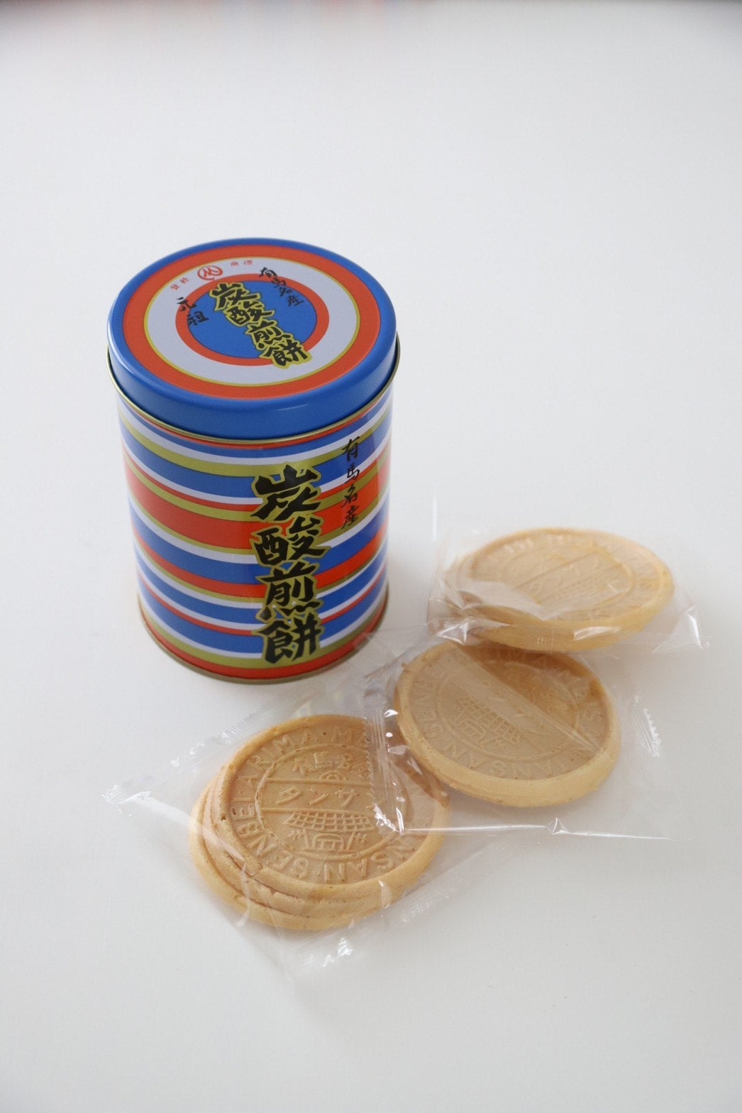 三津森本舗「炭酸煎餅（自動機焼き）」