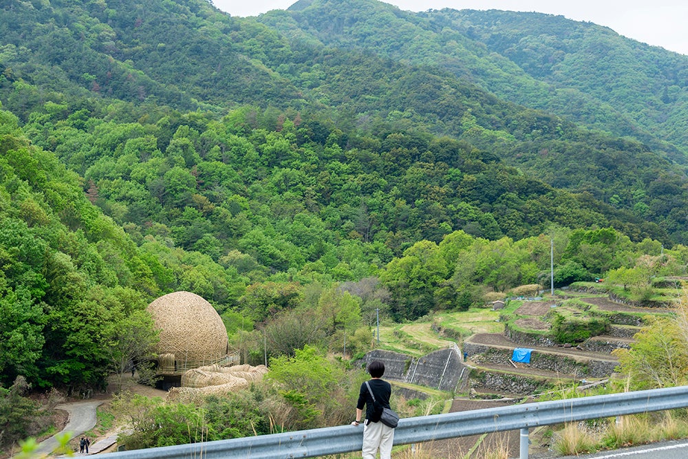瀬戸内国際芸術祭展示「抱擁・小豆島」外観