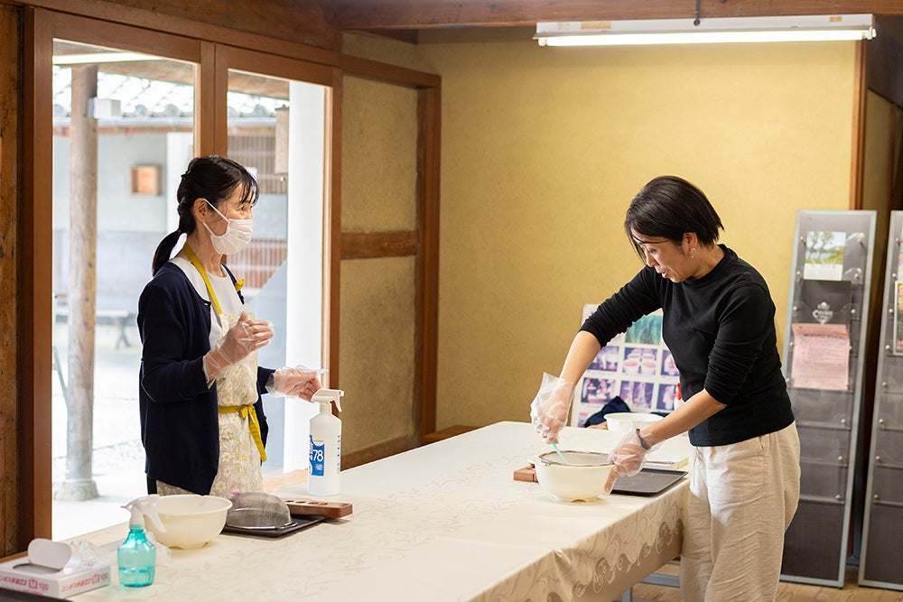 讃州井筒屋敷・和三盆づくり体験