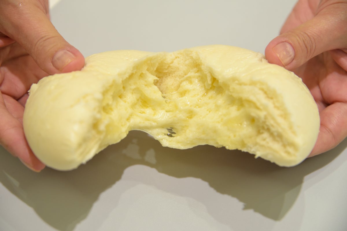 十勝VALLEYs「ハピまんチーズ」